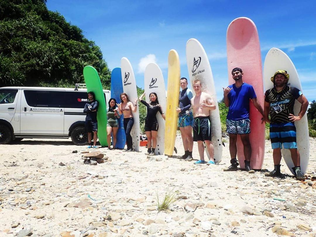 Tropical Surf House Okinawa Hotel Onna Exterior foto